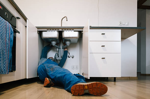 Professional Drain Cleaning technician working in Cutler, CA